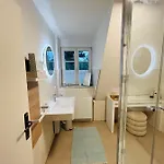 Maisonette-fewo Unter Reet, 50m Zum Meer, Strandidyll Lejlighed *