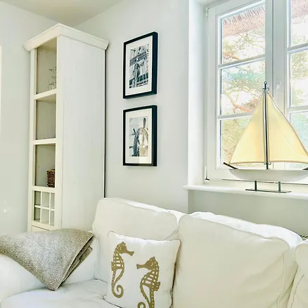 Maisonette-fewo Unter Reet, 50m Zum Meer, Strandidyll Zingst