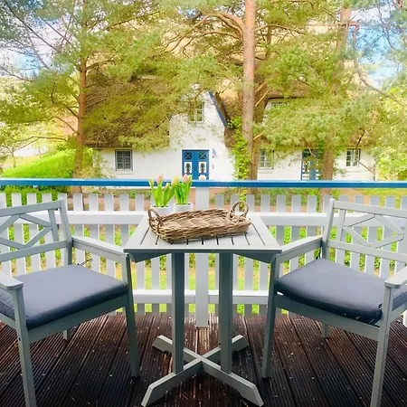 Maisonette-fewo Unter Reet, 50m Zum Meer, Strandidyll Apartment *