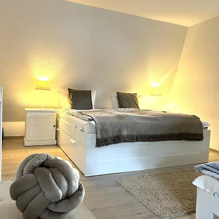 Maisonette-fewo Unter Reet, 50m Zum Meer, Strandidyll *