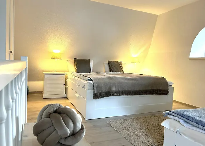 Maisonette-fewo Unter Reet, 50m Zum Meer, Strandidyll *